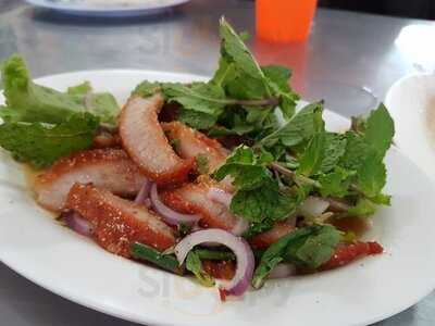 ร้านอาหาร สุดใจไก่ย่าง