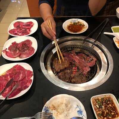 Giant Yakiniku Restaurant