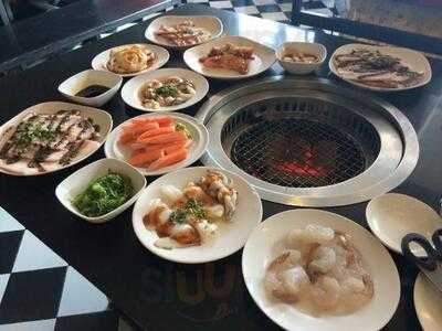 Giant Yakiniku Restaurant