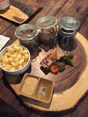 Le Cafe Des Stagiaires - Bangkok