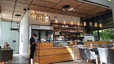 เดอะ คอฟฟี่ คลับ - ไวร์เลสโรด