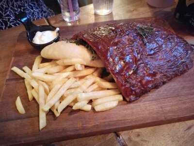 ร้านอาหาร เดวิลลิช