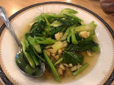 ถูกและดี