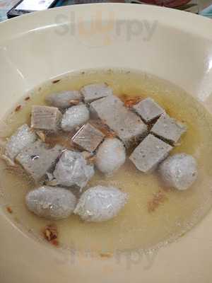 ลูกชิ้นกลับเพชร