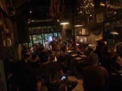 แอดเฮียเธอทีนบลูสบาร์