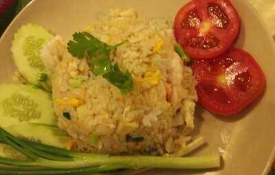 ร้านอาหาร พวงแก้ว