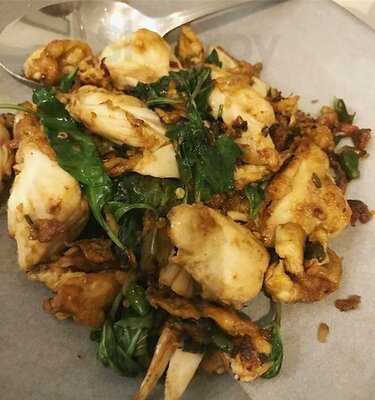 ร้านอาหาร คั่วกลิ้งผักสด - สาขา ทองหล่อ