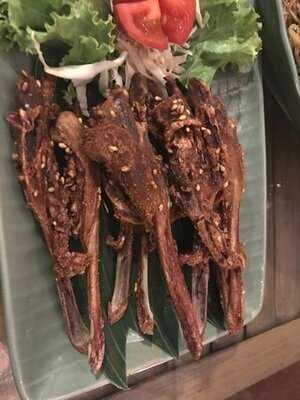 ร้านอาหารบาลีลาว