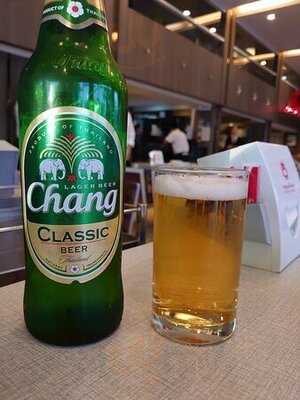 Somboon Seafood Surawong