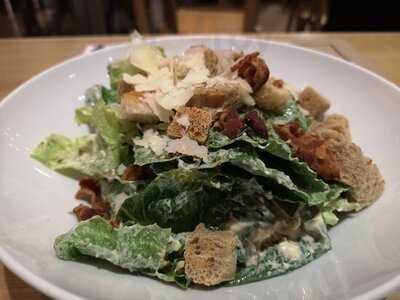 Wine Connection Deli & Bistro - K Village Sukhumvit 26