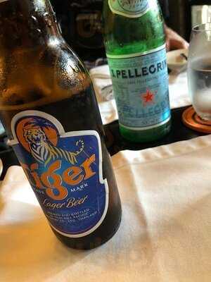 Blend Bistro & Wine Bar