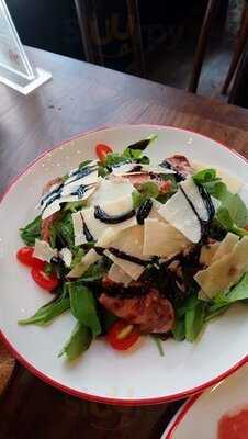 Cantina Pizzeria & Italian Kitchen