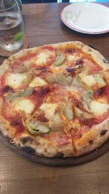 Cantina Pizzeria & Italian Kitchen