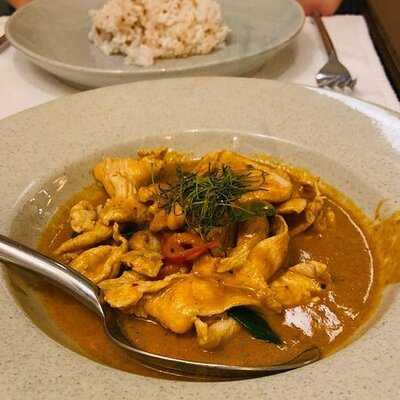 แม็งโกทรี สาขาสุรวงศ์