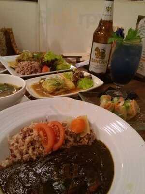 Sustaina Organic Restaurant