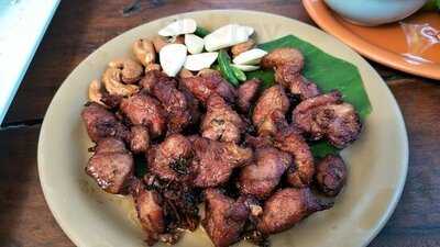 ป๋านึกไก่ย่างเขาสวนกวาง