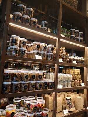 มอคค่าแอนด์มัฟฟิ่น ร้านเบเกอรี่