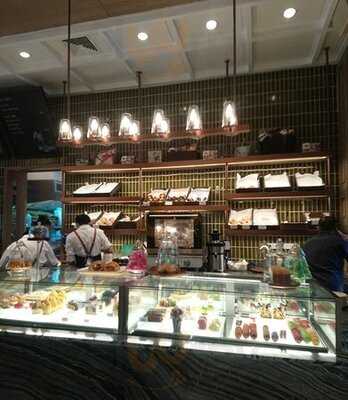 มอคค่าแอนด์มัฟฟิ่น ร้านเบเกอรี่