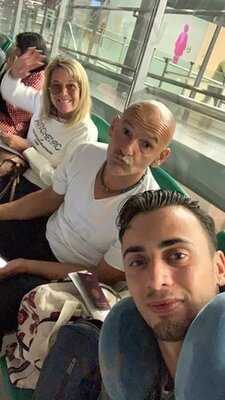 ร้านปุ้ย