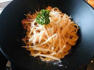 เดอะ แฟท คาว