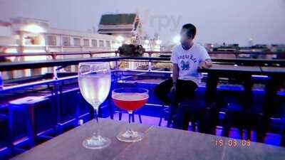 The Press Sky Bar And Restaurant