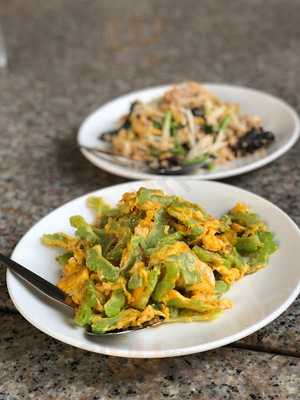 ร้านอาหาร ปลาทอง 1