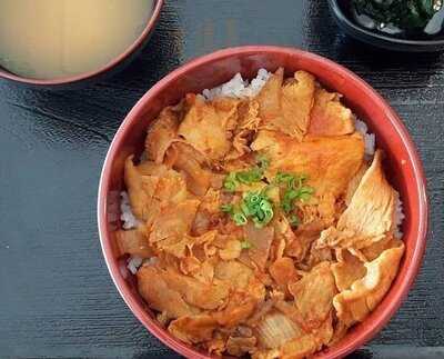 ร้านอาหารญี่ปุ่น ริวจัง