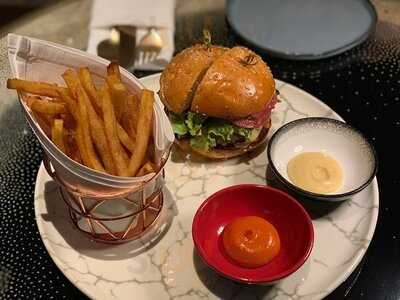 Mahanakhon Bangkok Skybar