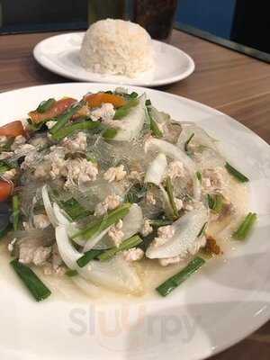 Nopparat Crusine And Gallery