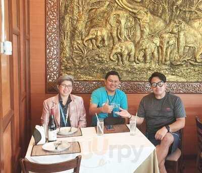 ตำนานไทย สาขาเพลินจิต