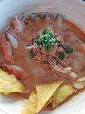 เดอะเดสทินี่คาเฟ่และร้านอาหาร