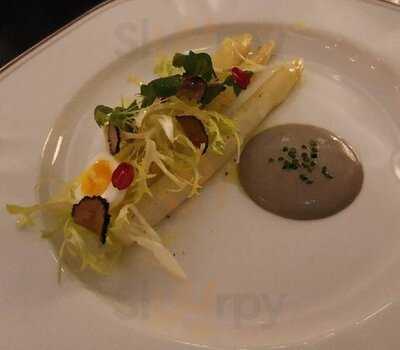 Lakorn European Brasserie