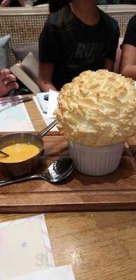 Petite Audrey Cafe & Bistro