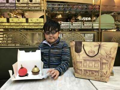 Mandarin Oriental Shop Emporium