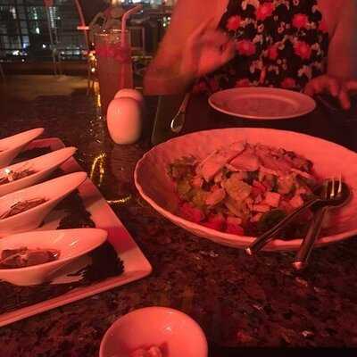 เดอะ รูฟ แกสโตร