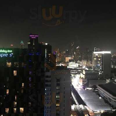 เดอะ รูฟ แกสโตร