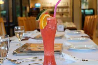 Anna And Chalie's Cafe