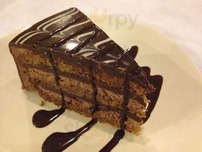 Anna And Chalie's Cafe