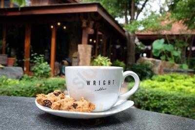 The Tree Gallery And Bistro