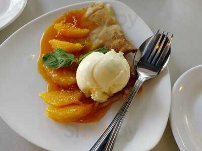 Arom D Cafe' & Bistro