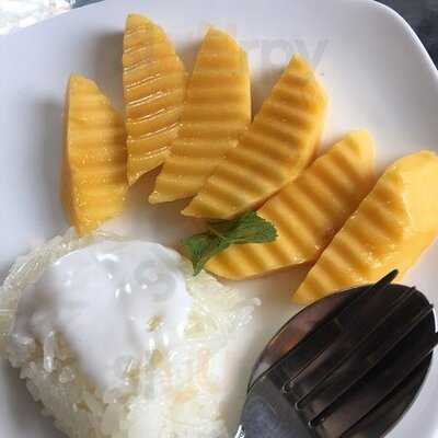 Arom D Cafe' & Bistro