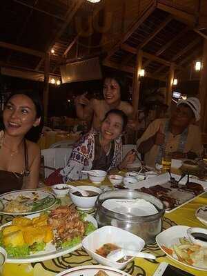 สวนอาหารนาทอง