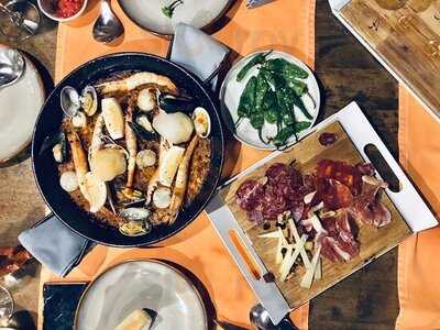 อาร์โรซ สแปนิช ไรซ์ เฮาส์