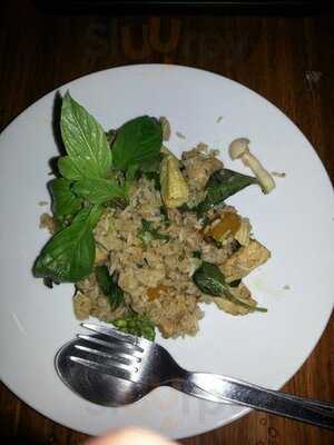 Smiths Bar And Restaurant