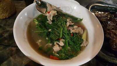 ร้านอาหาร โคขุนคุณทองโพนยางคำ