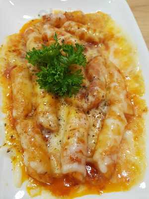 โฮลี่ กริลล์