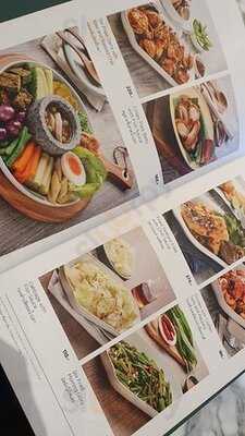 Basil Thai Kitchen Riverside