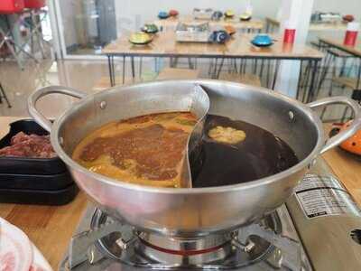 หนูมาลีชาบู