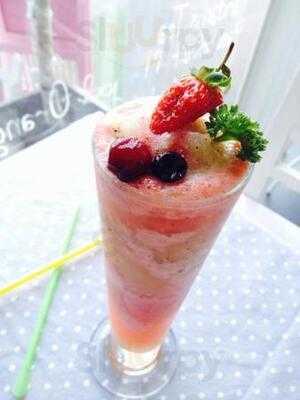 เชคเกอร์ เฮาส์