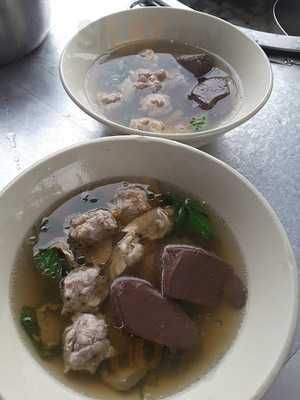 ตำรับขาหมูภูเก็ต